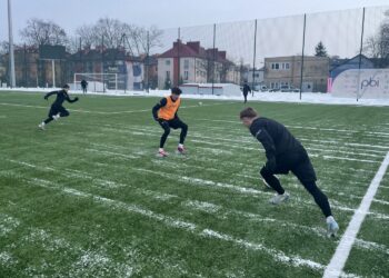 KSZO Ostrowiec z pieniędzmi od powiatu