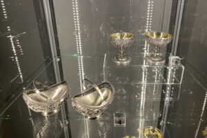 Unikatowe solniczki w sandomierskim zamku - Radio Kielce