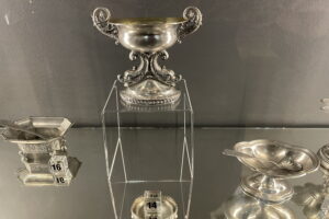 Unikatowe solniczki w sandomierskim zamku - Radio Kielce