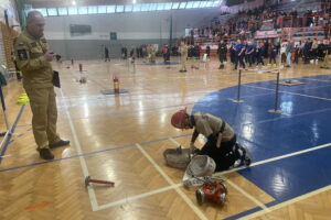 Rywalizowali młodzi strażacy - Radio Kielce