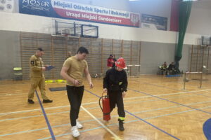 Rywalizowali młodzi strażacy - Radio Kielce