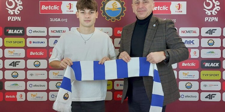 Młody pomocnik Korony wypożyczony do Stali Mielec