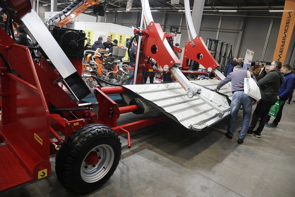 Technologiczne nowości w uprawie roślin w Targach Kielce - Radio Kielce