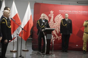 27.01.2026. Kielce. Komenda Wojewódzka Państwowej Straży Pożarnej w Kielcach. Uroczysta zbiórka w związku z przejściem na zaopatrzenie emerytalne st. bryg. Marcina Machowskiego, Zastępcy Świętokrzyskiego Komendanta Wojewódzkiego PSP / Fot. Jarosław Kubalski - Radio Kielce