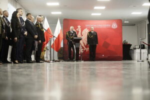 27.01.2026. Kielce. Komenda Wojewódzka Państwowej Straży Pożarnej w Kielcach. Uroczysta zbiórka w związku z przejściem na zaopatrzenie emerytalne st. bryg. Marcina Machowskiego, Zastępcy Świętokrzyskiego Komendanta Wojewódzkiego PSP / Fot. Jarosław Kubalski - Radio Kielce