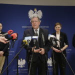 05.02.2026. Kielce. ŚUW. Konferencja na temat przekazania dodatkowych kompetencji Miejskiemu Konserwatorowi Zabytków w Kielcach. Na zdjęciu Świętokrzyski Wojewódzki Konserwator Zabytków Krzysztof Myśliński / Fot. Jarosław Kubalski - Radio Kielce