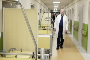 Klinika ortopedyczna w szpitalu na Czarnowie po gruntownym remoncie - Radio Kielce