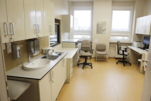 Klinika ortopedyczna w szpitalu na Czarnowie po gruntownym remoncie - Radio Kielce