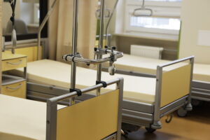 Klinika ortopedyczna w szpitalu na Czarnowie po gruntownym remoncie - Radio Kielce