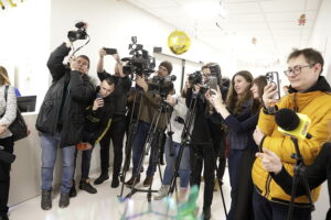 13.01.2026. Kielce. Pierwsza rodzina skorzystała z programu „Co 50. urodziny – realne wsparcie dla Rodziny” / Fot. Jarosław Kubalski - Radio Kielce