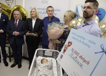 13.01.2026. Kielce. Pierwsza rodzina skorzystała z programu „Co 50. urodziny – realne wsparcie dla Rodziny” / Fot. Jarosław Kubalski - Radio Kielce