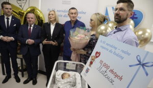 13.01.2026. Kielce. Pierwsza rodzina skorzystała z programu „Co 50. urodziny – realne wsparcie dla Rodziny” / Fot. Jarosław Kubalski - Radio Kielce