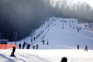 Kielce. Stok narciarski na Stadionie - Radio Kielce
