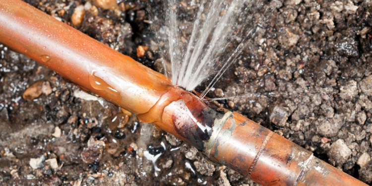 Wyciek wody na KSM-ie - Radio Kielce Zdjęcie ilustracyjne / Źródło: Canva