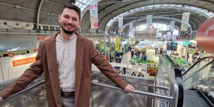 Tomek Klimkowski z 9. edycji Rolnik Szuka Żony odwiedza targi TSW od trzech lat. Zapowiada obecność w piątek i w sobotę / materiały prasowe Fremantle