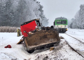 Zderzenie szynobusa z koparką. Jedna osoba nie żyje