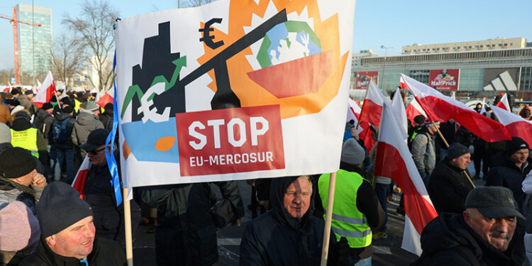 Państwa UE zatwierdziły klauzulę ochronną do umowy z Mercosurem