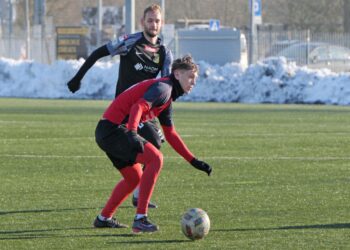 17.01.2026. Sparing AKS Busko-Zdrój - Naprzód Jędrzejów / Fot. Adrian Karwat - Radio Kielce