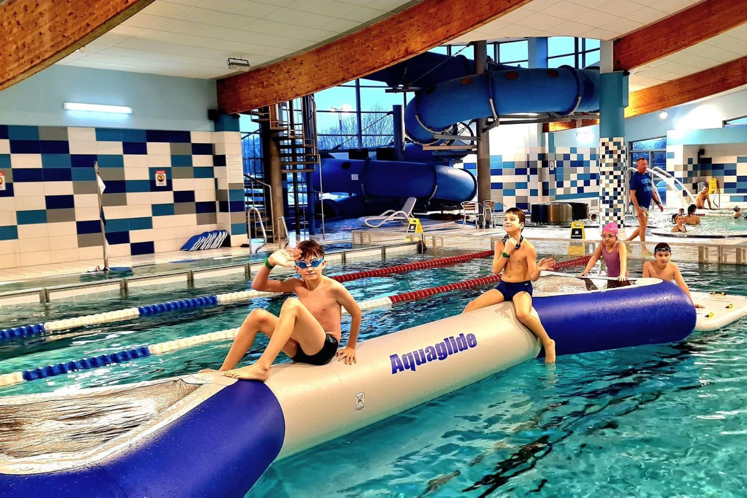 Starachowiczanie mogą skorzystać z bezpłatnej nauki pływania