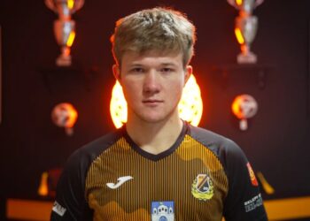 Na zdjęciu: Bartosz Pioterczak, pomocnik KSZO 1929 Ostrowiec / Fot. kszo1929.pl