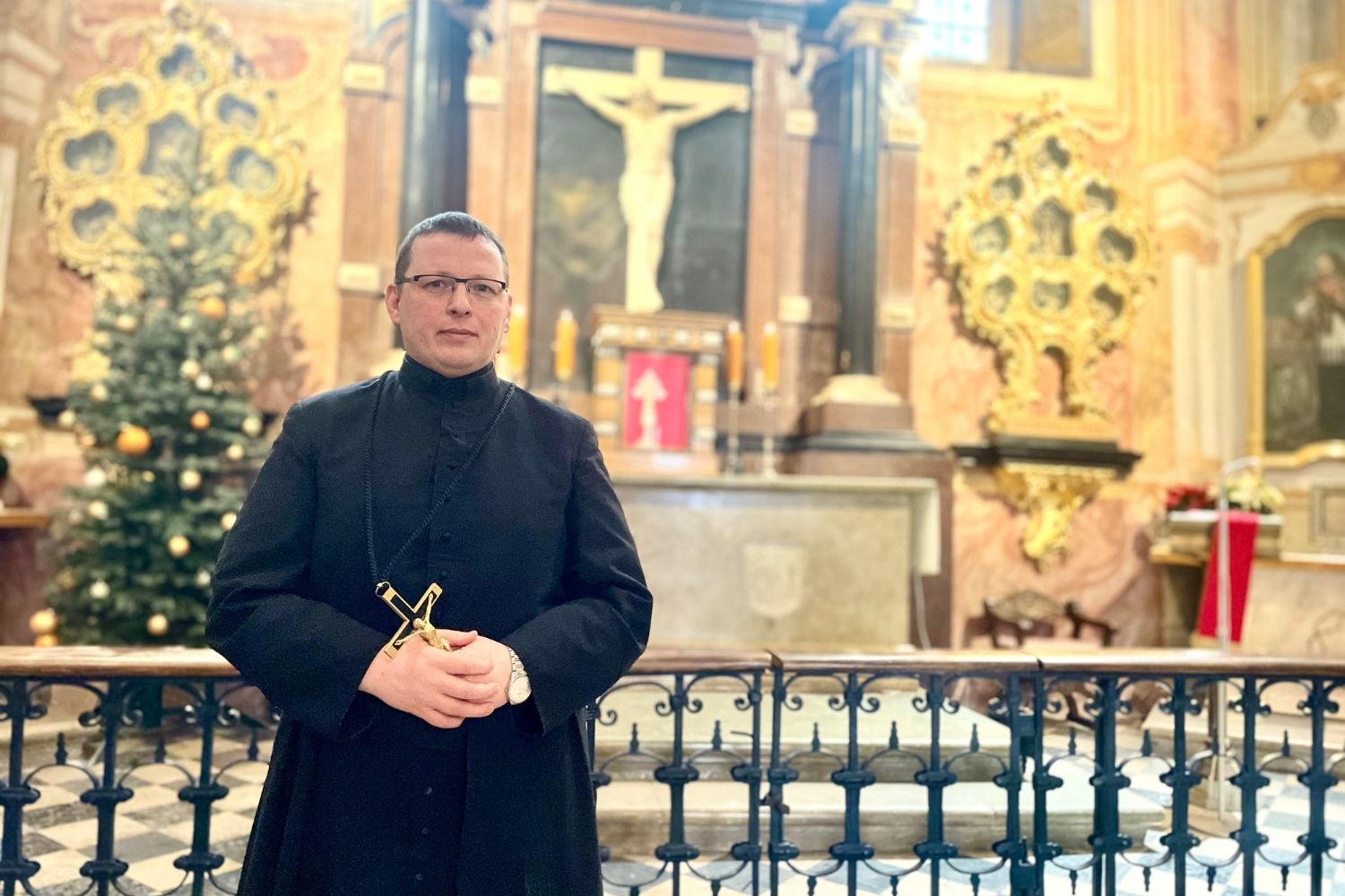 Misjonarze Oblaci Maryi Niepokalanej od 90 lat są związani ze Świętym Krzyżem