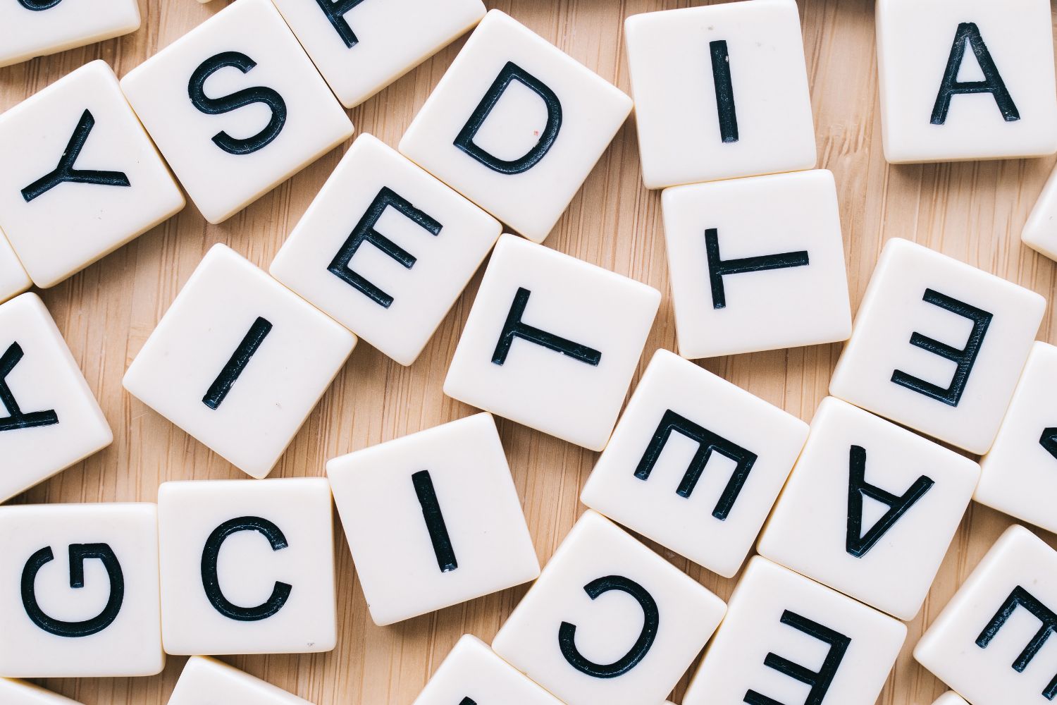 „Dron” Słowem Roku 2025