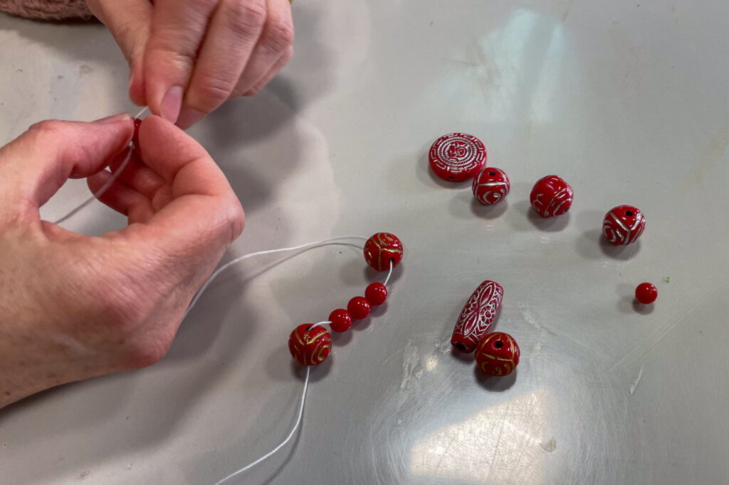 Biżuteria w muzeum na Dzień Kobiet - Radio Kielce