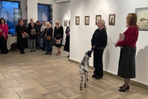 21.02.2026. Sandomierz. Biuro Wystaw Artystycznych Sandomierz. Wystawa „Bestiarium” Karoliny Dousa-Bik / Fot. Grażyna Szlęzak-Wójcik - Radio Kielce