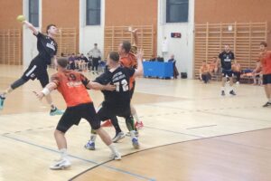 20.02.2026. Kielce. 17. kolejka grupy D I ligi piłkarzy ręcznych. Mecz: UKS SMS Wybicki Kielce - KSZO Ostrowiec / Fot. Maciej Makuła - Radio Kielce