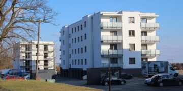 Kazimierza Wielka. Inwestycja deweloperska przy ulicy Budzyńskiej / Fot. Marta Gajda-Kruk - Radio Kielce