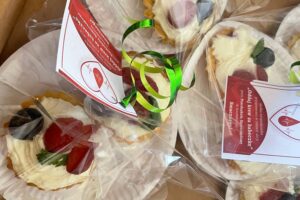 W sandomierskim punkcie krwiodawstwa jak w cukierni - Radio Kielce 02.03.2026. Sandomierz. Akcja „Oddaj krew za babeczkę” / Fot. Grażyna Szlęzak-Wójcik - Radio Kielce