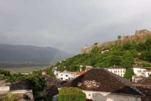 Muzyczne podróże przez świat. Konno po przygody. Albania. Zagoria / Fot. Sławomir Buga