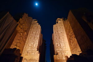 Muzyczne podróże przez świat. Skarby faraonów. Nie tylko Wielkie Muzeum Egipskie - Radio Kielce