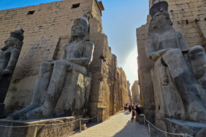 Muzyczne podróże przez świat. Skarby faraonów. Nie tylko Wielkie Muzeum Egipskie - Radio Kielce