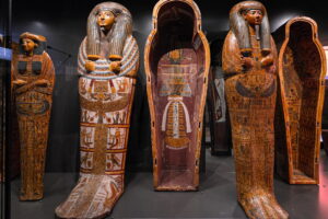 Muzyczne podróże przez świat. Skarby faraonów. Nie tylko Wielkie Muzeum Egipskie - Radio Kielce