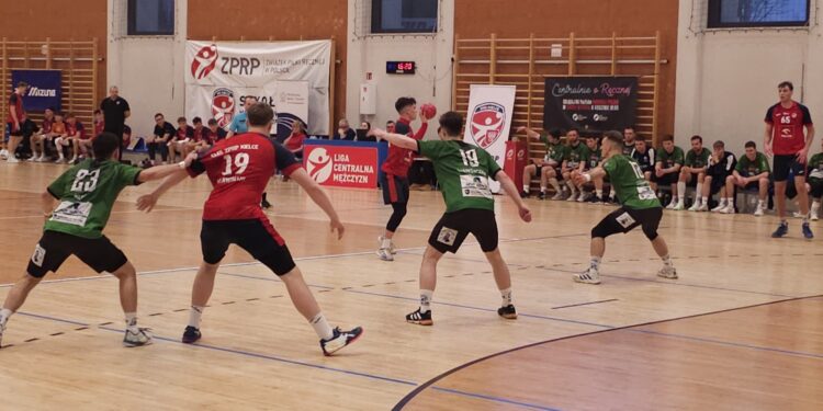 SMS po punkty jedzie do Białej Podlaskiej