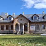 Zabytkowy dwór w Ruszczy przejdzie kolejny etap rewitalizacji - Radio Kielce Dwór w Ruszczy / źródło: Urząd Miasta i Gminy Połaniec