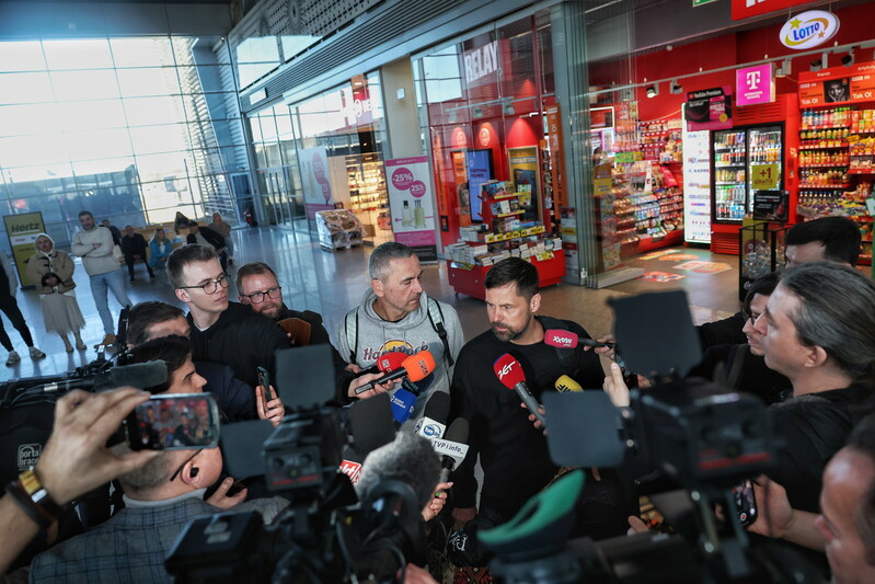 Odwoływać wyjazd czy czekać? Nowa wojna zatrzęsła turystyką