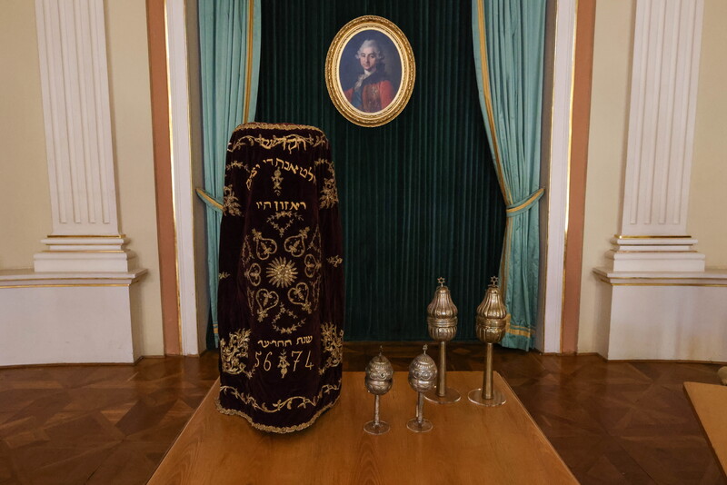 Niemcy ukradli, Polacy oddają - Radio Kielce Niemcy ukradli, Polacy oddają - Radio Kielce