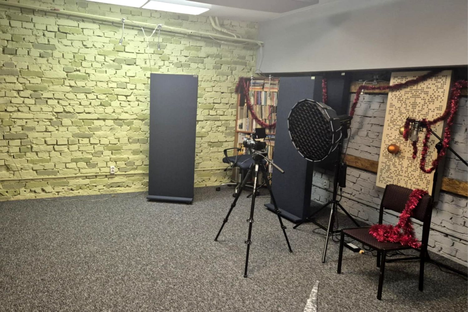 Studio nagrań powstanie w dawnym schronie - Radio Kielce Skarżysko-Kamienna. Studio Schron w MCK / Fot. Miejskie Centrum Kultury - Facebook