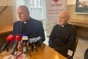 25.02.2026. Kielce. Caritas Diecezji Kieleckiej prowadzi zbiórkę na rzecz pomocy Ukrainie / Fot. Iwona Murawska-Bujnowicz - Radio Kielce