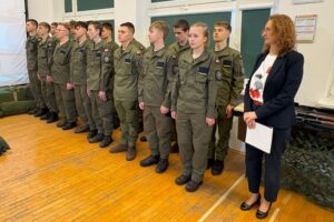 Ostrowiec Świętokrzyski. Otwarcie strzelnicy wirtualnej w ZSMS / Fot. Anna Głąb - Radio Kielce