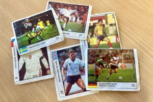 Kielce. Muzeum Zabawek i Zabawy Przygotowania do wystawy: „Przełom. Dzieciństwo i dorastanie w latach 90.” / Fot. Dorora Klusek - Radio Kielce