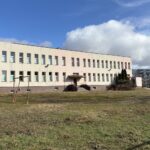 25.02.2026. Jędrzejów. Miejsce, w którym ma powstać dzienny dom opieki oraz przedszkole / Fot. Marcin Marszałek - Radio Kielce