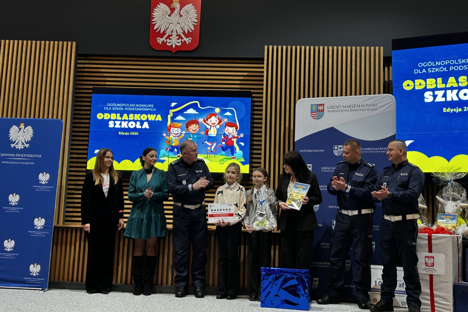 13.02.2026. Rozdanie nagród w konkursie „Odblaskowa szkoła” / Fot. Daniel Czwartosz - Radio Kielce