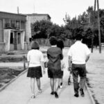 Kielce. Ulica Piekoszowska. 1968 rok. Budynek Poczty Polskiej / źródło: fotopolska.eu; fot. Longin Ucig