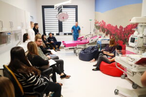 07.02.2026. Kielce. Otwarty dzień bloku porodowego w Wojewódzkim Szpitalu Zespolonym w Kielcach / Fot. Wiktor Taszłow - Radio Kielce