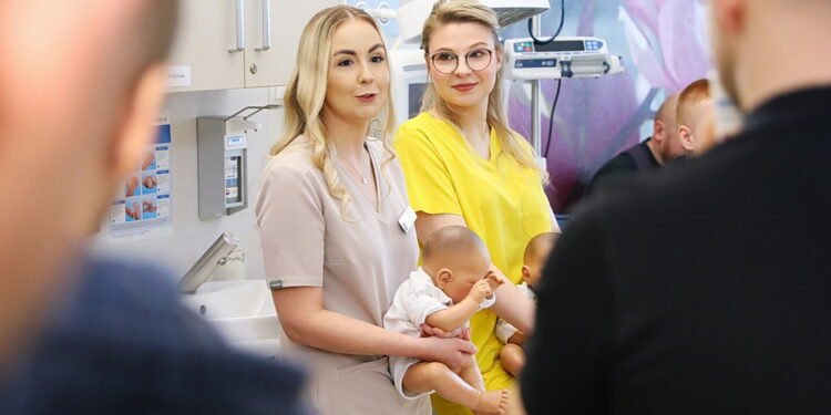 Przyszli rodzice zapoznali się z blokiem porodowym na Czarnowie