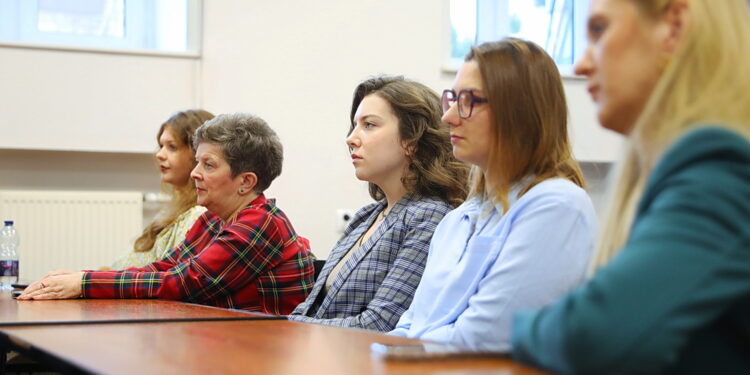 Coraz więcej problemów psychicznych wśród młodych