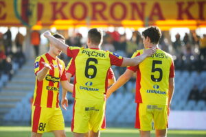 07.03.2026 Kielce. Mecz Korona Kielce - Bruk Bet Termalika Nieciecza / Fot. Wiktor Taszłow - Radio Kielce